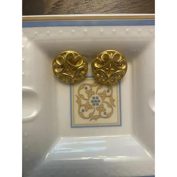 Anne Klein Vintage Decorative Clip Earrings - Picture 5 of 9